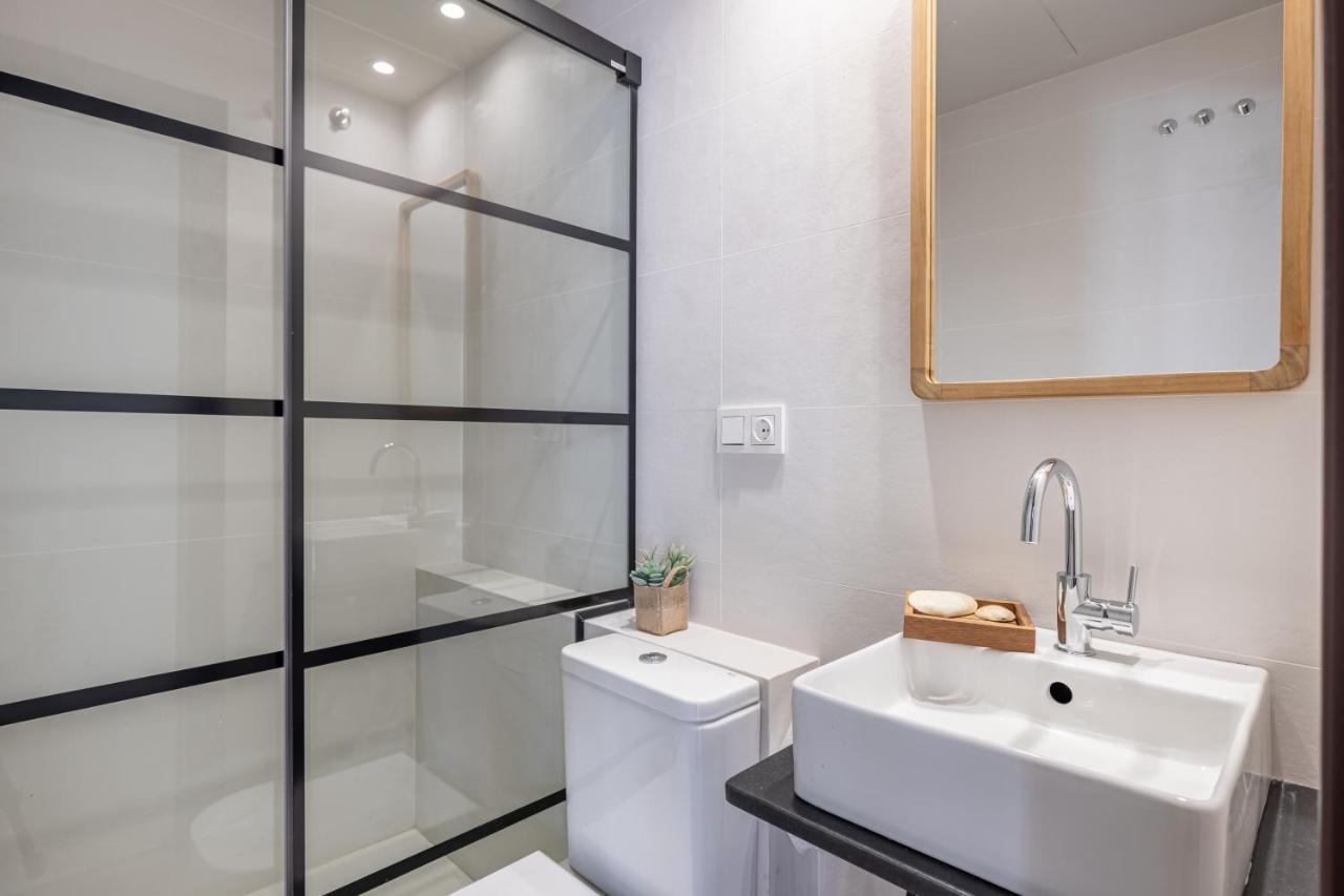 Apartamentos Libere Malaga La Merced מראה חיצוני תמונה